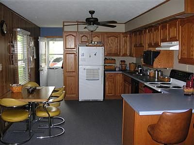 4th image of 1217 Rockwell Dr