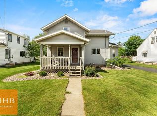 107 Pierce St, Arlington, WI 53911