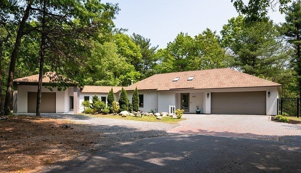 451 Pine St, Marshfield, MA 02050 MLS 73118288 Zillow