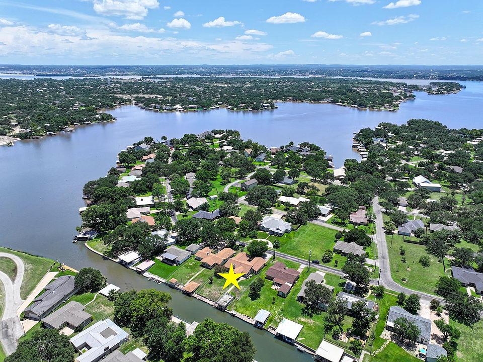 1st image of 106 Flamingo Circle