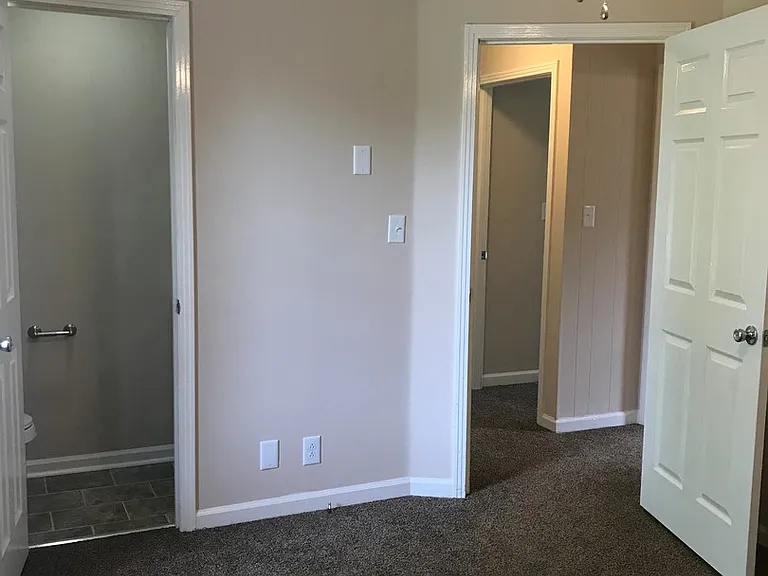 808 Bedford Dr — Photo 17