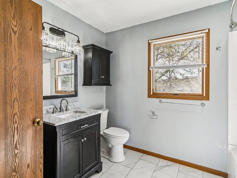 2357 Amy Ave — Photo 13