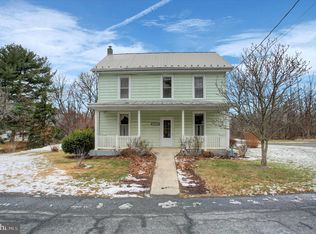 13515 Waterloo Rd, Waynesboro, PA 17268