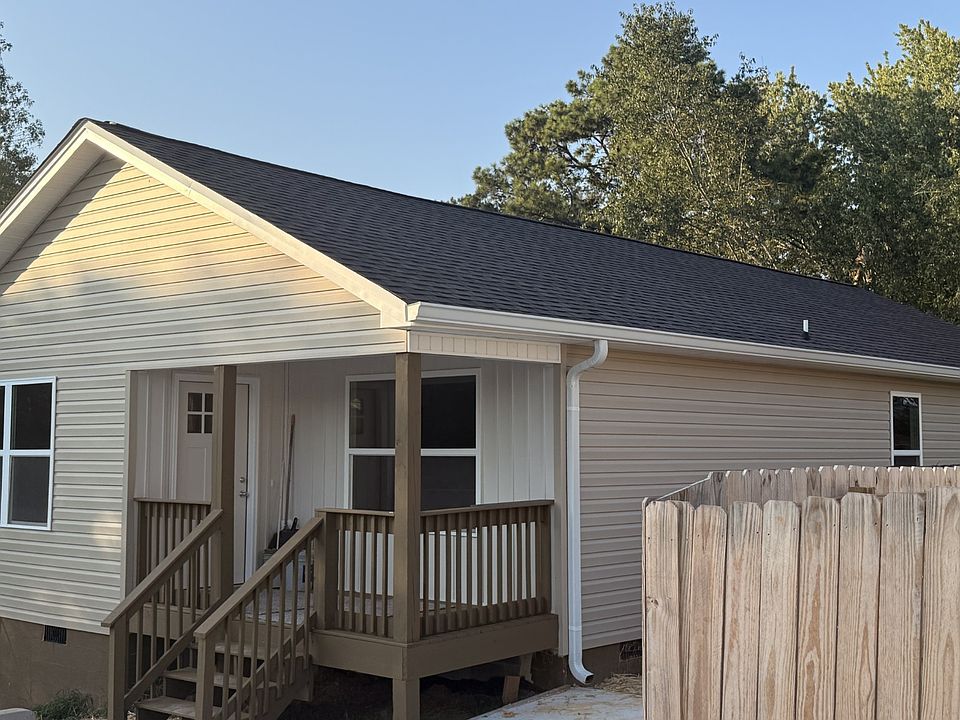 1st image of 511 Johnson Blvd SE
