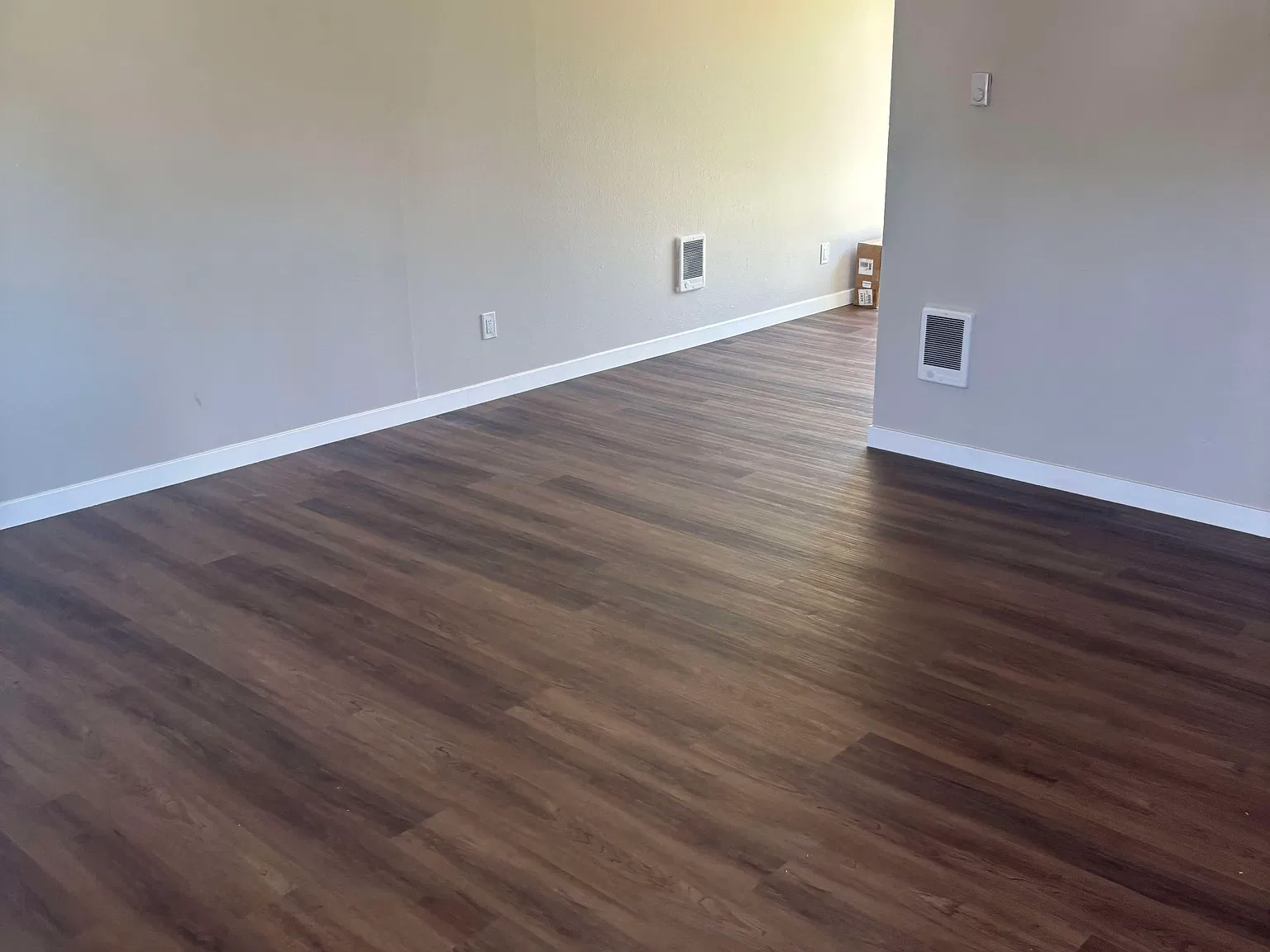 2 bed, 750 sqft, $1,900 — Photo 3