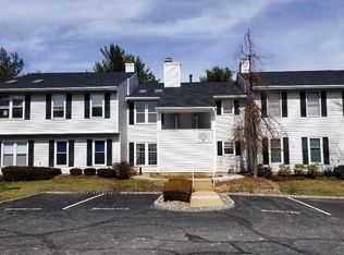 74 Junco Ct, Three Bridges, NJ 08887