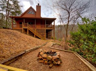 1208 Brookhaven Ln, Blue Ridge, GA 30513