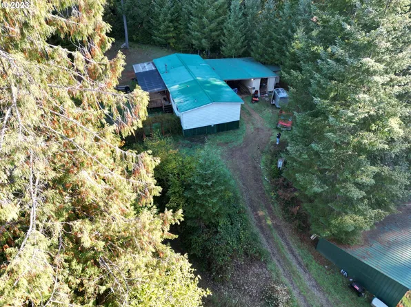 88905 Alder St, Swisshome, OR 97480