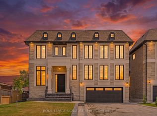1309 Commerce St, Pickering, ON L1W 1C8