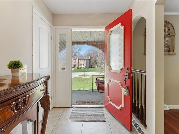 3rd image of 5711 Goodman Dr