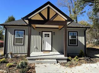 203 Red Rd, McMinnville, TN 37110