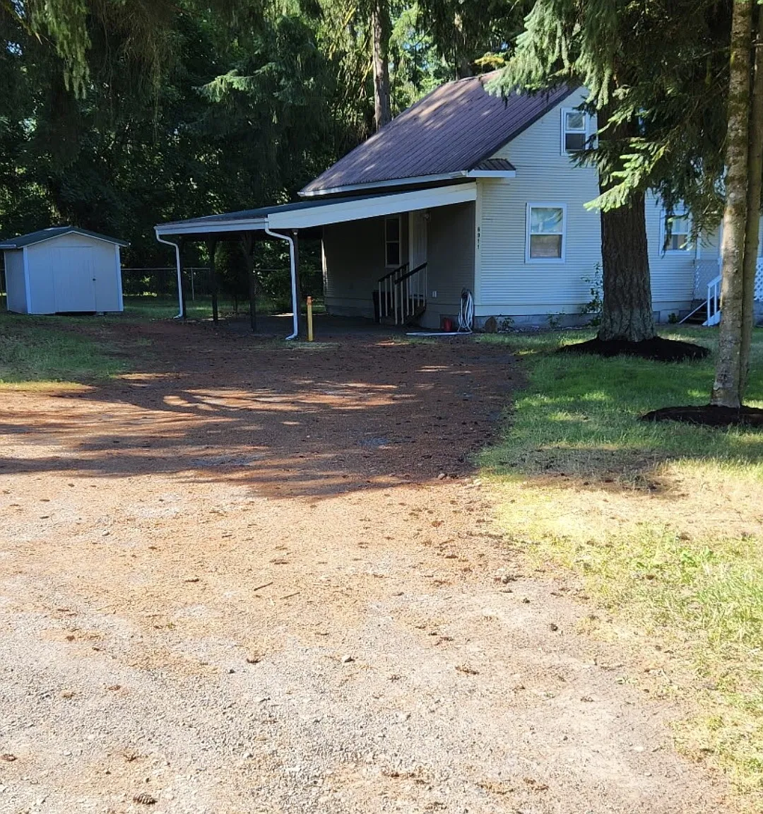3 bed, 1.5 bath, 1664 sqft, $2,400 — Photo 4