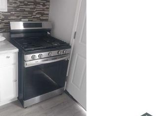 7915 S Saginaw Ave APT C, Chicago, IL 60617