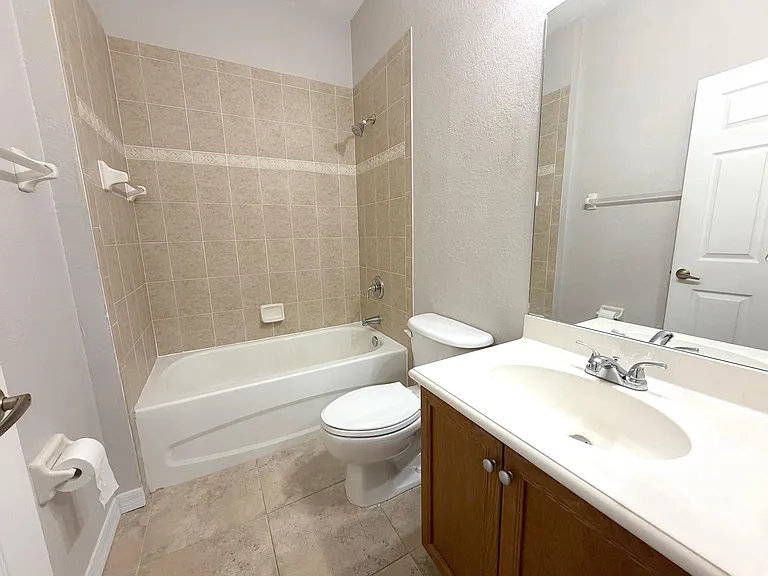 434 N Tangerine Sq SW — Photo 11