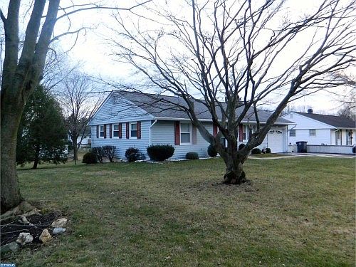 1st image of 406 Chesterfield Dr