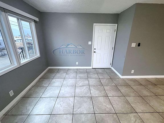 5th image of 25110 Marigold Ave #2