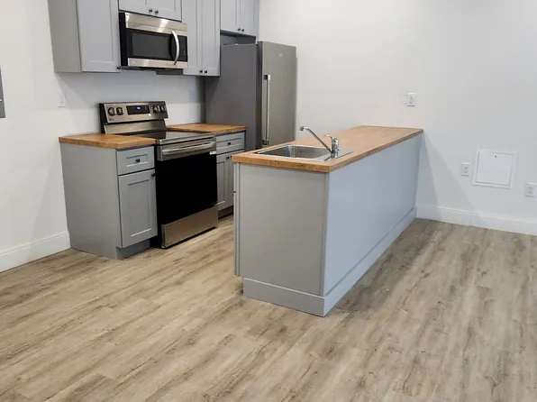 50 Roosevelt Ave #C-102, Valley Stream, NY 11581