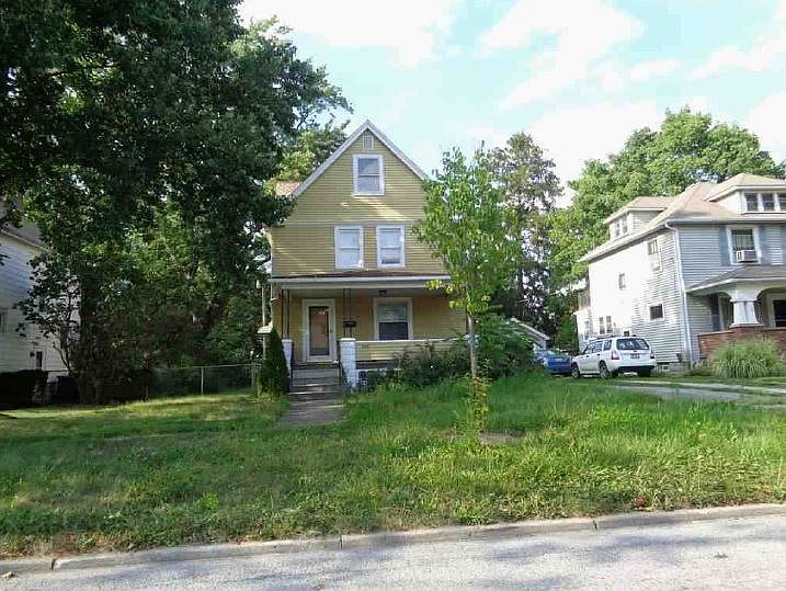 1st image of 108 Cornell Ave