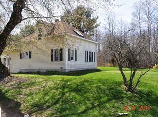 5223 Calhoun Rd, Beaverton, MI 48612