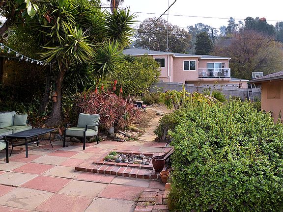 4th image of 4976 Collis Ave