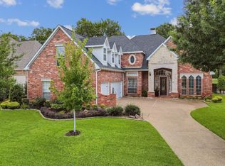7010 Calm Meadow Ct, Garland, TX 75044