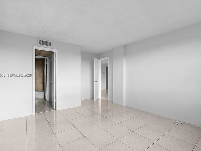 14250 SW 62nd St #402 — Photo 14