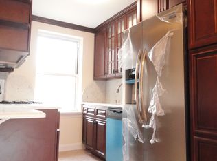 141-03 Union Tpke APT 2J, Flushing, NY 11367