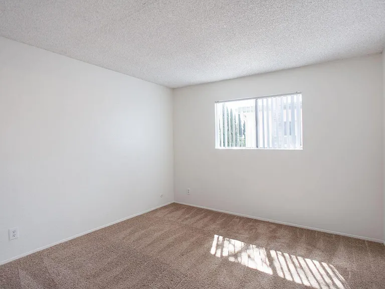 The Carlton Ridge Apartments — Photo 30