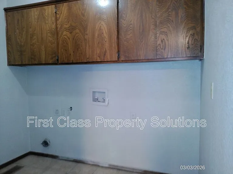 1406 Mary Lee Ln — Photo 25
