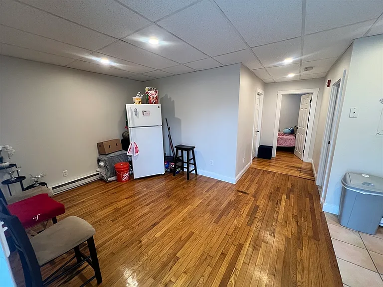 166 Pine St #A — Photo 4