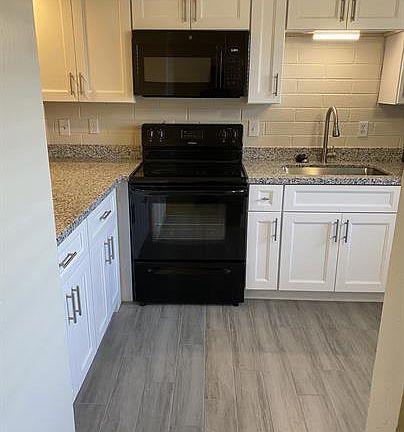 4th image of 819 N Revere APT 24