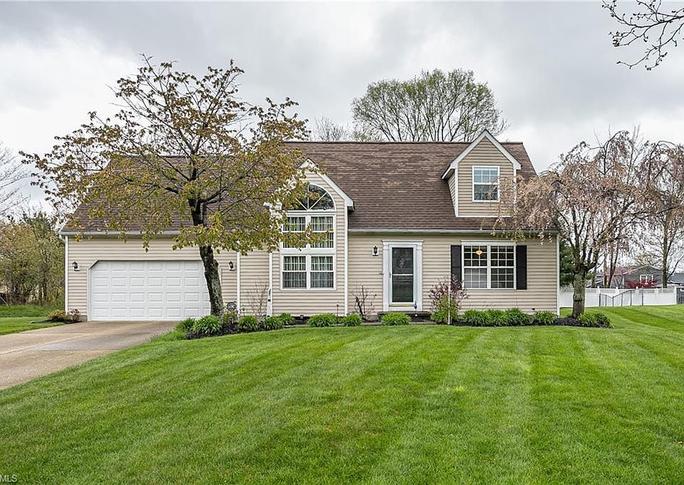 1st image of 1374 Gill Ct