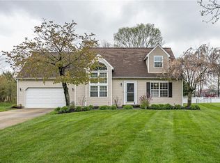 1374 Gill Ct, Twinsburg, OH 44087