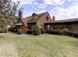 5441 W Pea Ridge Rd, Huntington, WV 25705