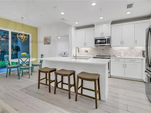 6953 Avalon CIR #1801, NAPLES, FL 34112