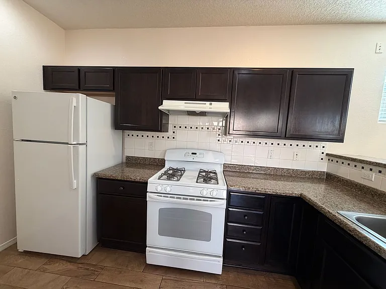 10649 Microlith Rd SW — Photo 14
