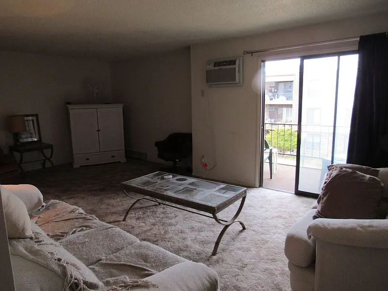 4500 S Poplar St #202 — Photo 3