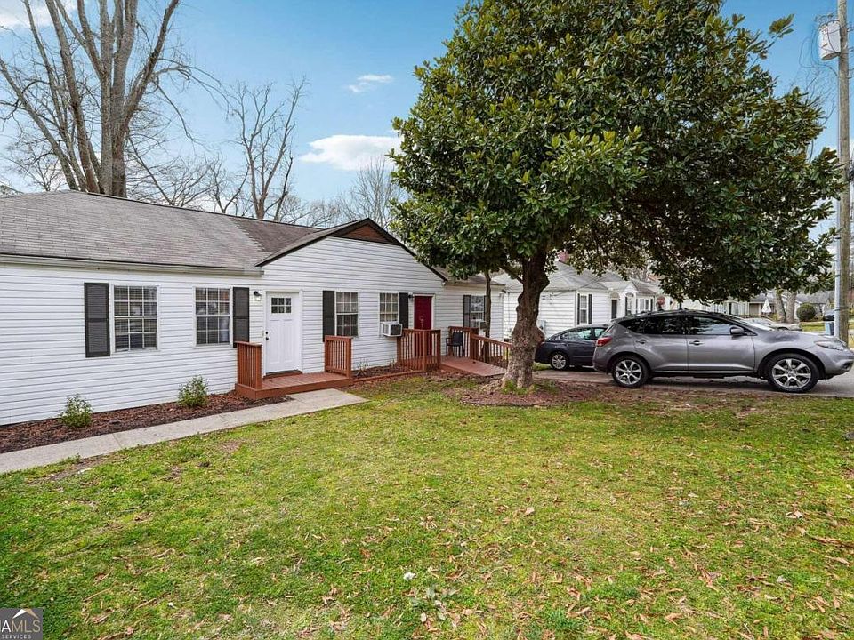 1st image of 380 Roosevelt Cir NE