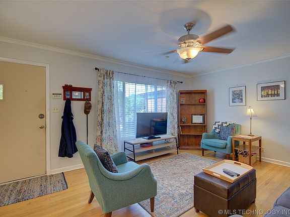 3rd image of 4709 E 22nd Pl