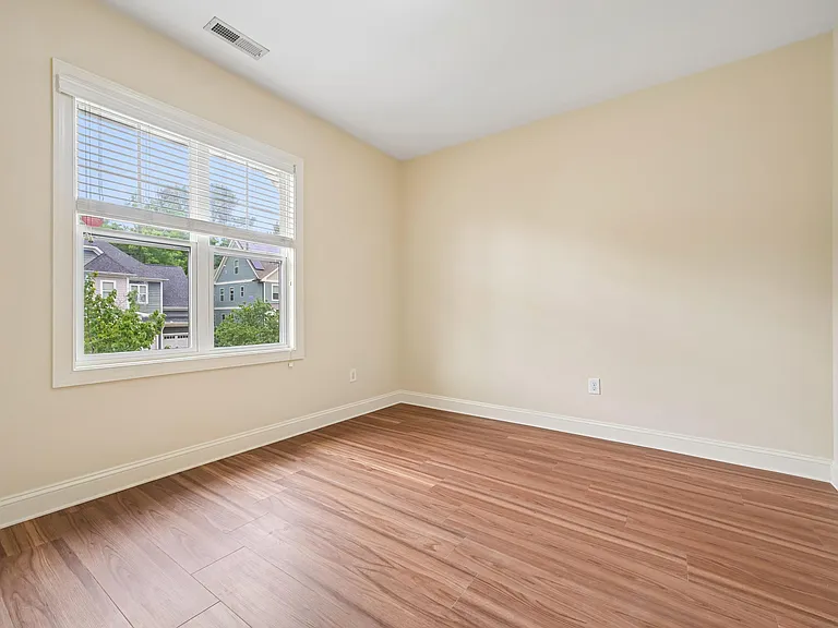 808 Laurel Garden Way — Photo 27