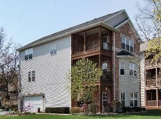 23773 N Lakeside Dr, Lake Zurich, IL 60047