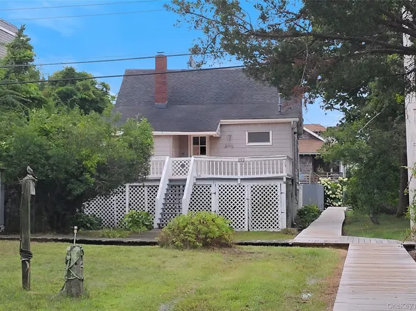 54 Oak Beach Road, Oak Beach, NY 11702
