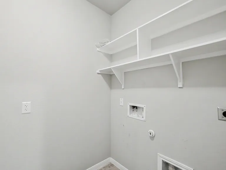 7508 Hudson Grove Dr — Photo 18