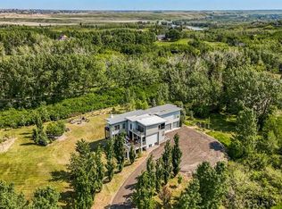 24008 241st Ave E, Foothills County, AB T1S 4B8