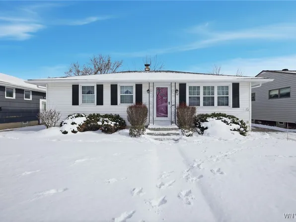 238 Orchard Pl, Lackawanna, NY 14218