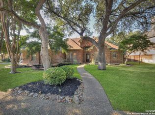 2204 Blackoak Bnd, San Antonio, TX 78248