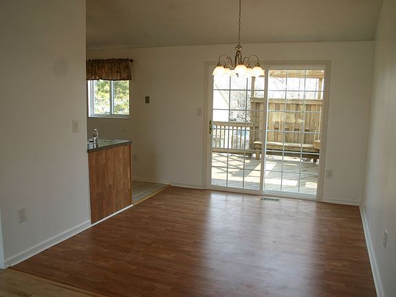 Dining Area w/New Slider