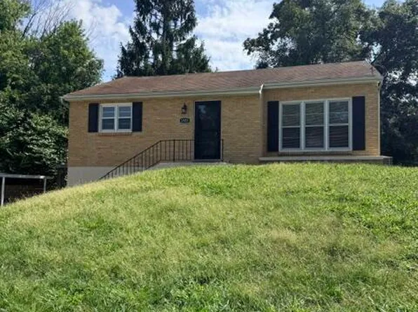 1523 Marsha Ln, Jefferson City, MO 65101
