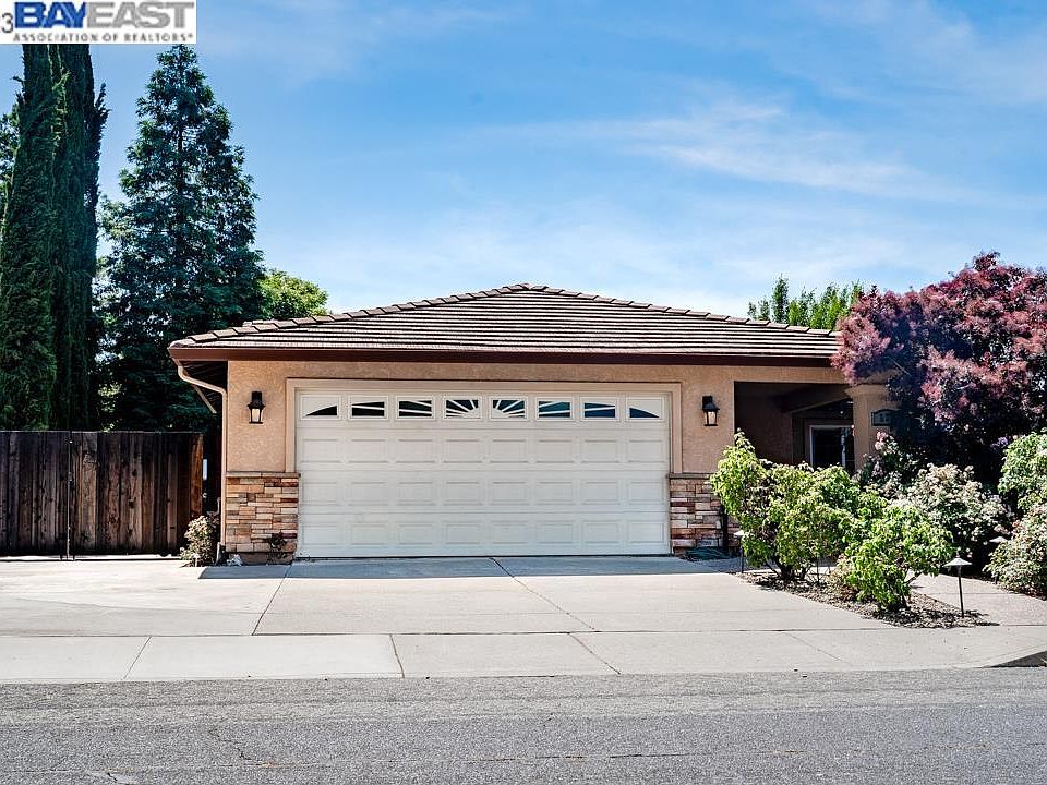 527 Shelley St, Livermore, CA 94550 Zillow