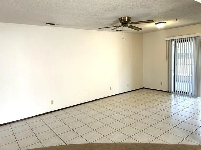 2428 El Rancho Cir — Photo 5